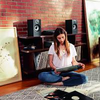 Bowers & Wilkins 607 Black полочная акустика