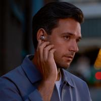 Bowers & Wilkins PI7-White