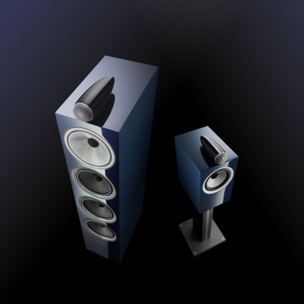 Bowers & Wilkins Midnight Blue Metallic 700