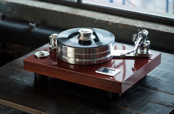 Pro-Ject Signature12 топовый проигрыватель