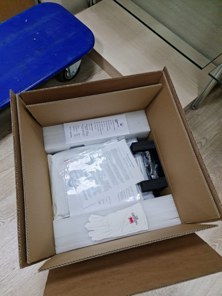 Gryphon Antileon EVO Stereo Annivesary распаковка и комплектность Gryphon Antileon EVO Stereo Annivesary распаковка и комплектность