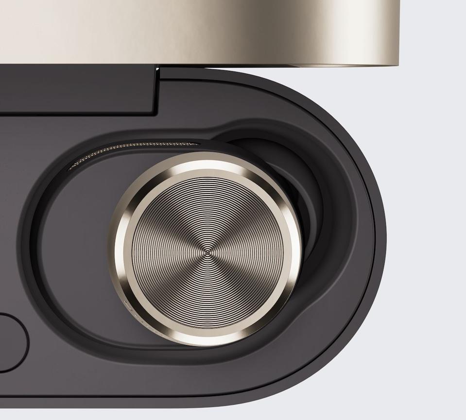 Bowers & Wilkins PI7_обзор Forbes_.jpg