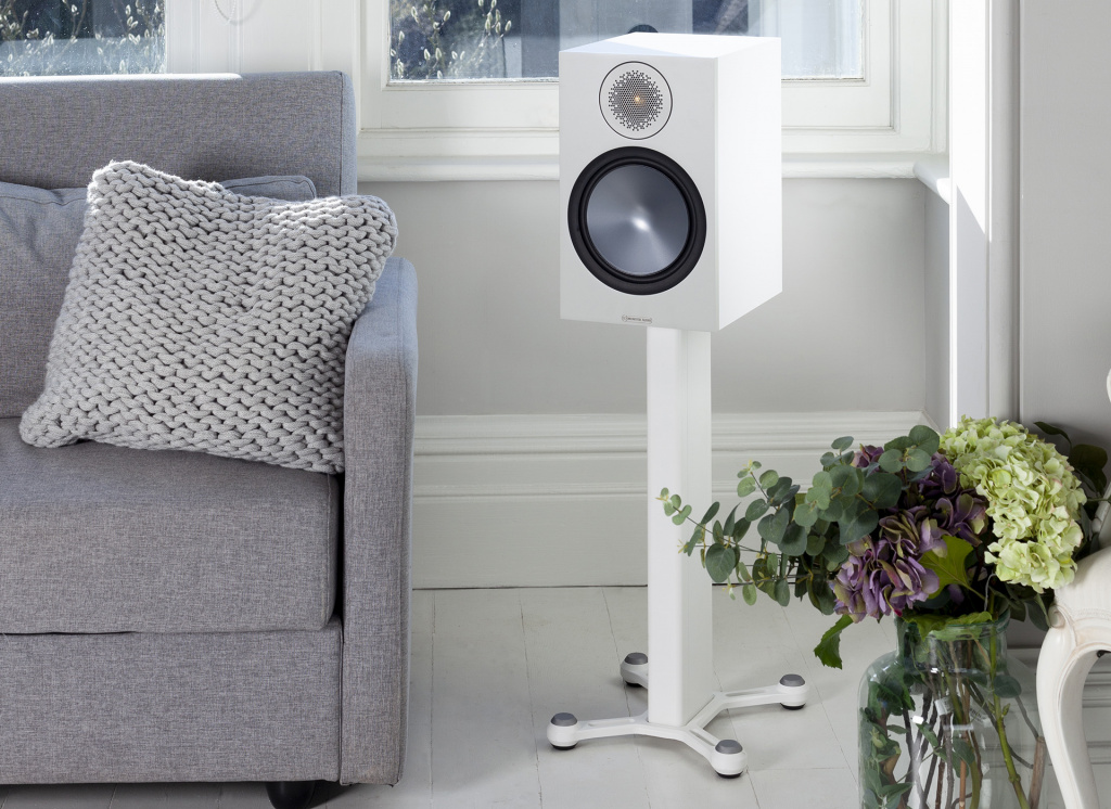 MA_Bronze_100_Hi-Fi_News_1.jpg MA_Bronze_100_Hi-Fi_News_1.jpg