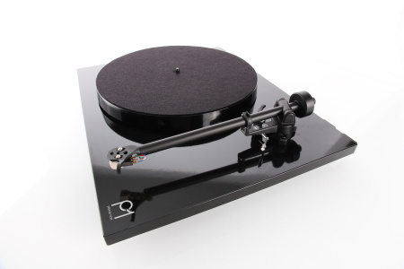 Rega Planar 1 black виниловый проигрыватель_7