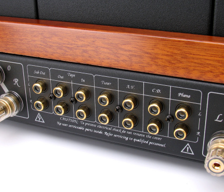 Unison Research Sinfonia mahogany_3