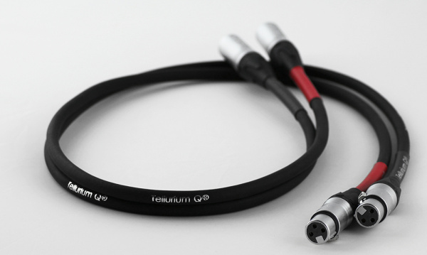 TelluriumQ Black XLR-XLR_4