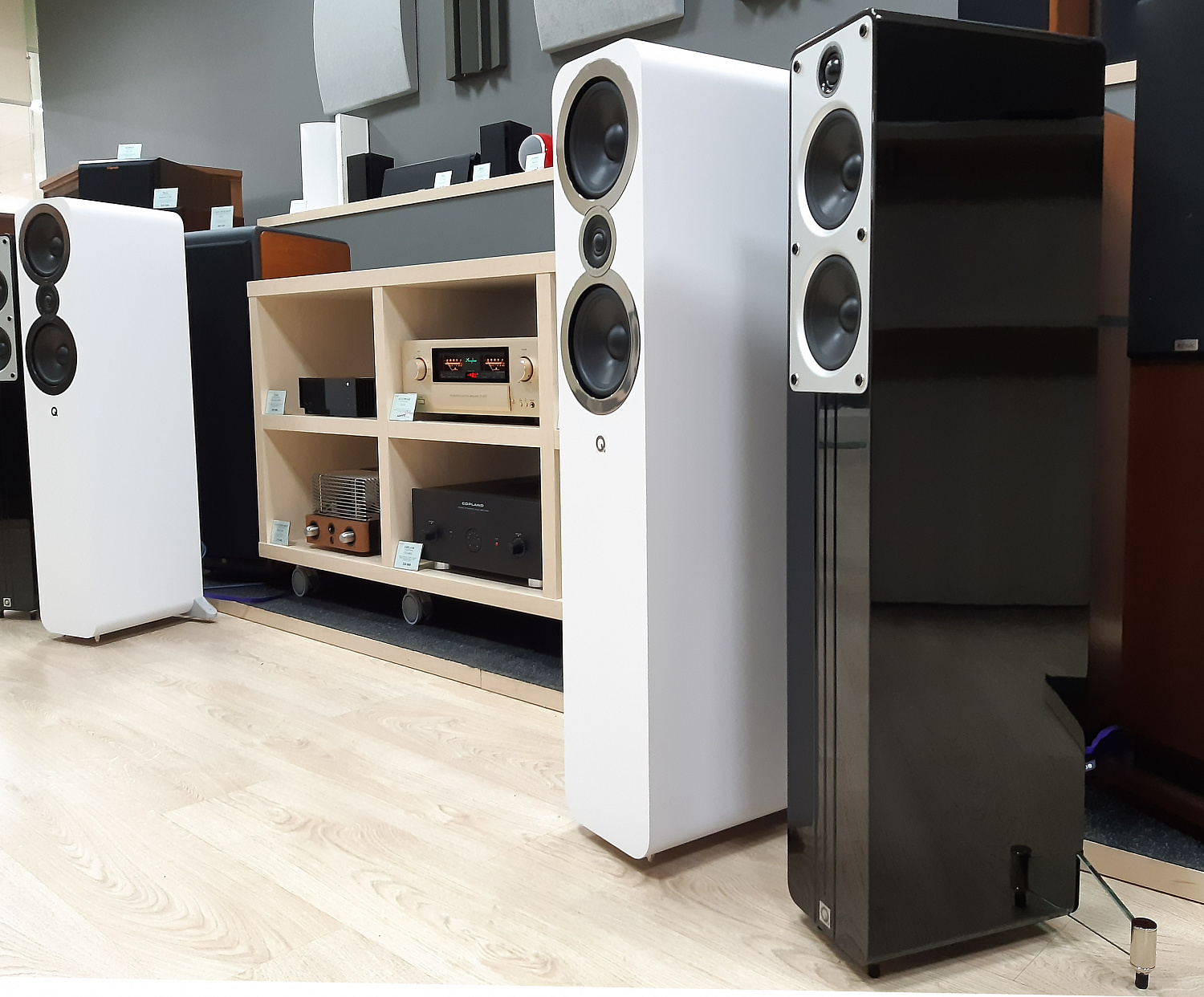 Q Acoustics в салоне ДАТ