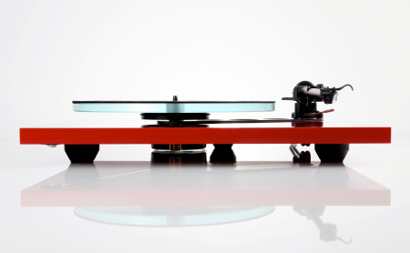 Rega Planar 3 red виниловый проигрыватель_1