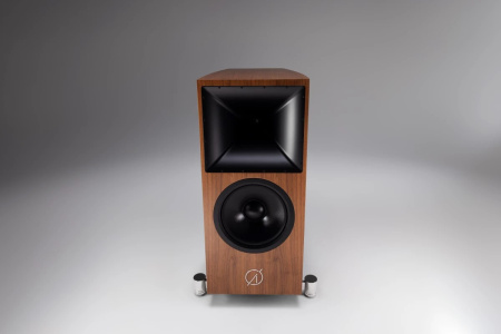 verdande-walnut-piano-5318511