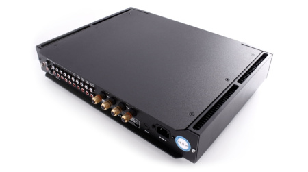 Интегральный усилитель Rega Elicit-R_1