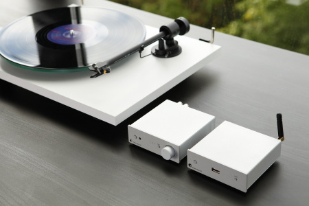 pro_ject_stream_and_vinyl_set_2