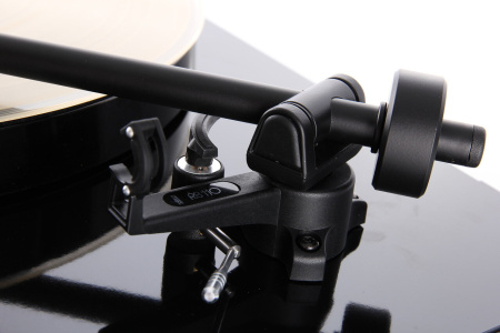 Rega Planar 1 black виниловый проигрыватель_12