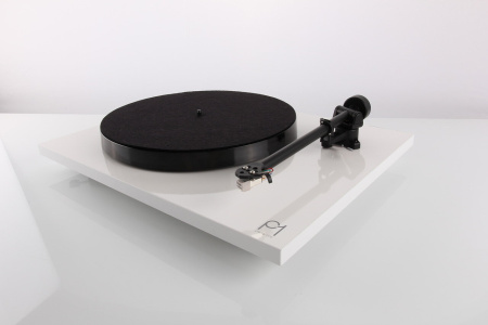Rega Planar 1 white виниловый проигрыватель_2
