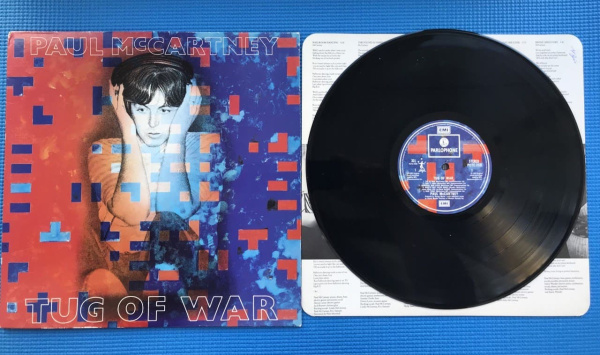 Paul McCartney – Tug Of War_1