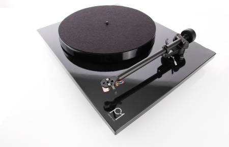 Rega Planar 1 black виниловый проигрыватель_8