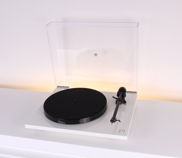 Rega Planar 1 PLUS white виниловый проигрыватель_