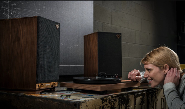 Klipsch The Sixes Walnut_