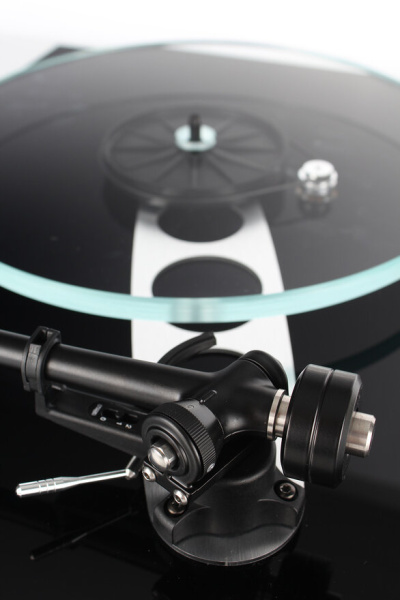 Rega Planar 3 black виниловый проигрыватель_3