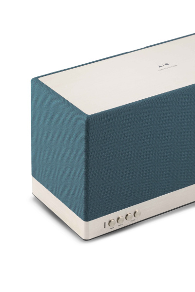 AIO3_LE_EMERALD BLUE_01