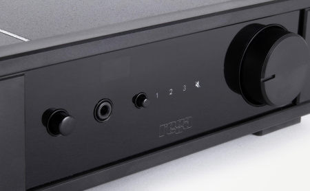 Интегральный усилитель Rega io_2