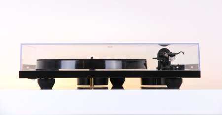 Rega Planar 1 PLUS black виниловый проигрыватель_6