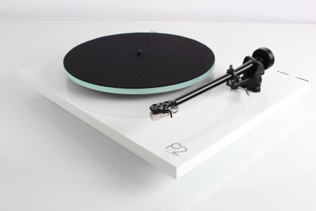 Rega Planar 2 white виниловый проигрыватель_9