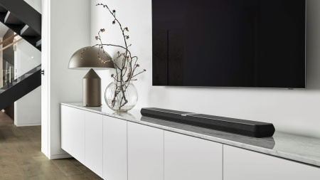 Bowers-Wilkins-Panorama-3-zvukovaya-panel-Dolby-Atmos