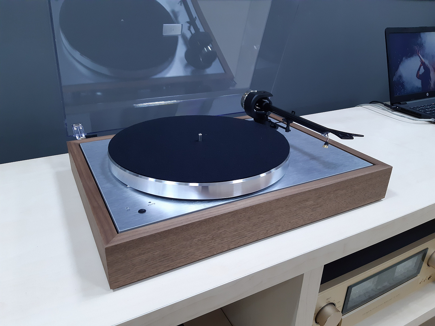 Новый проигрыватель Pro-Ject The Classic EVO в нашем салоне