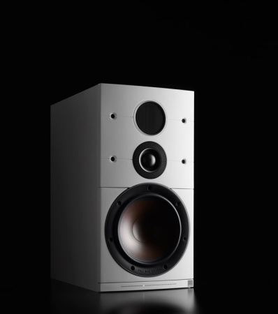 DALI CALLISTO 2C White полочная активная акустика_4